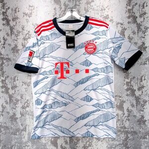 FC Bayern Munchen Soccer Jersey White Blue Mountain Print Men Small NWT